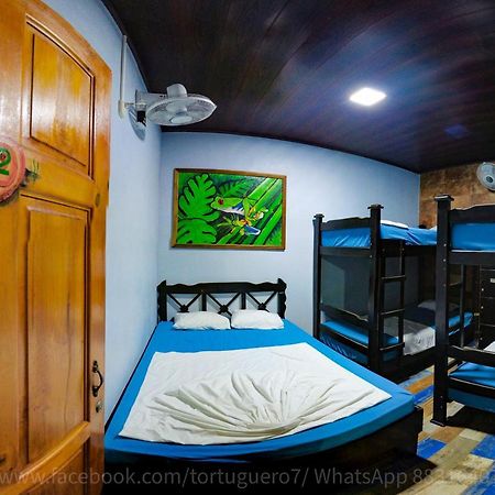 Hostel Tortuguero 7Backpackers Extérieur photo