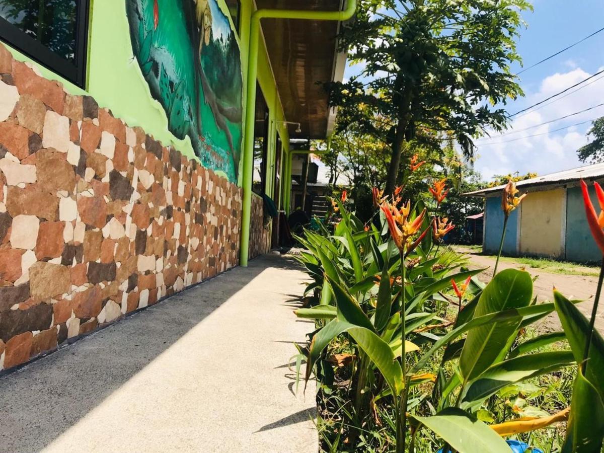 Hostel Tortuguero 7Backpackers Extérieur photo