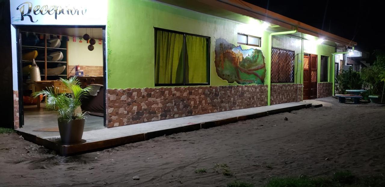 Hostel Tortuguero 7Backpackers Extérieur photo